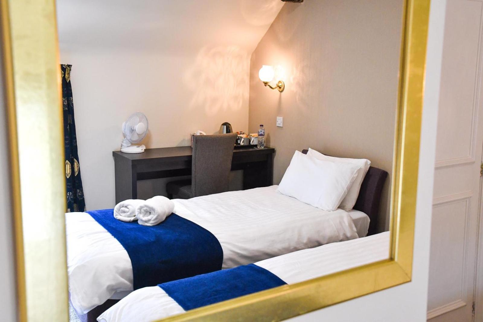 Whiston Hall Kamer foto