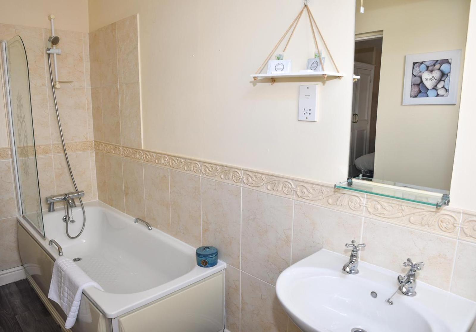 Whiston Hall Kamer foto