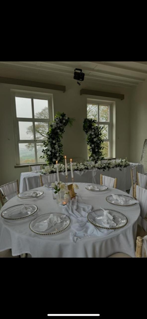 Whiston Hall Buitenkant foto