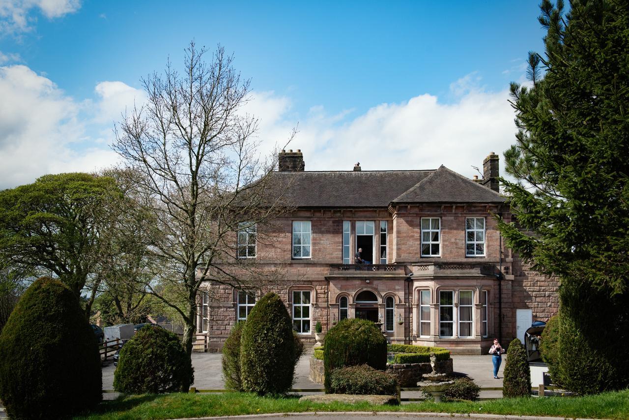 Whiston Hall Buitenkant foto